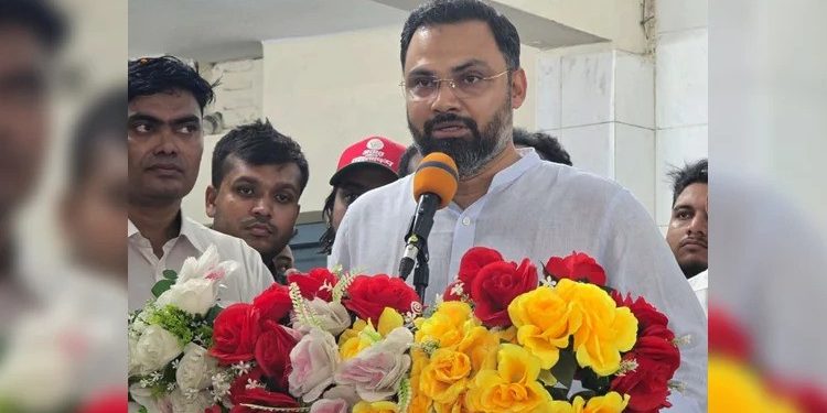 বিরামপুরে বেগম খালেদা জিয়া ফুটবল টুর্নামেন্ট উদ্বোধন করলেন যুব ও ক্রীড়া প্রতিমন্ত্রী